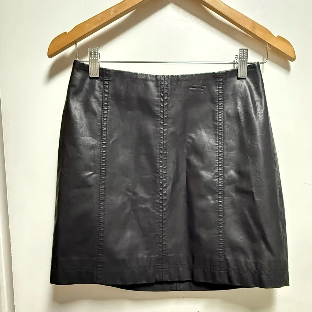 Free People Modern Femme Faux Leather Mini Skirt Size 2